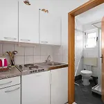 Maretic Center Апартаменты *
