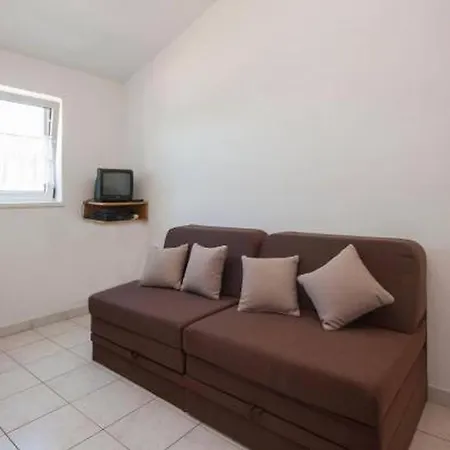 Maretic Center Appartement *