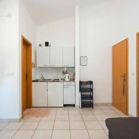 Appartement Maretic Center