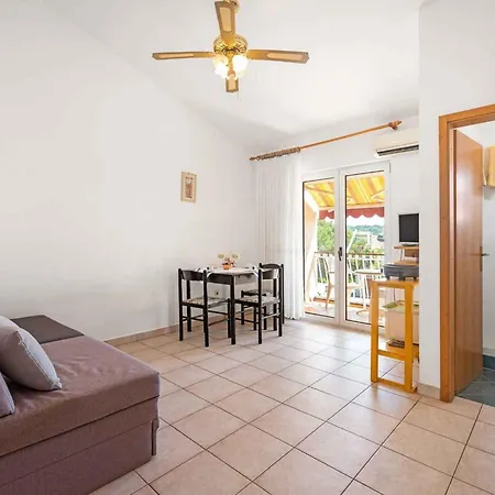 Apartment Maretic Center Brodarica (Sibenik-Knin)