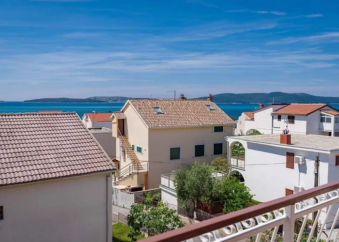 Apartment Maretic Center