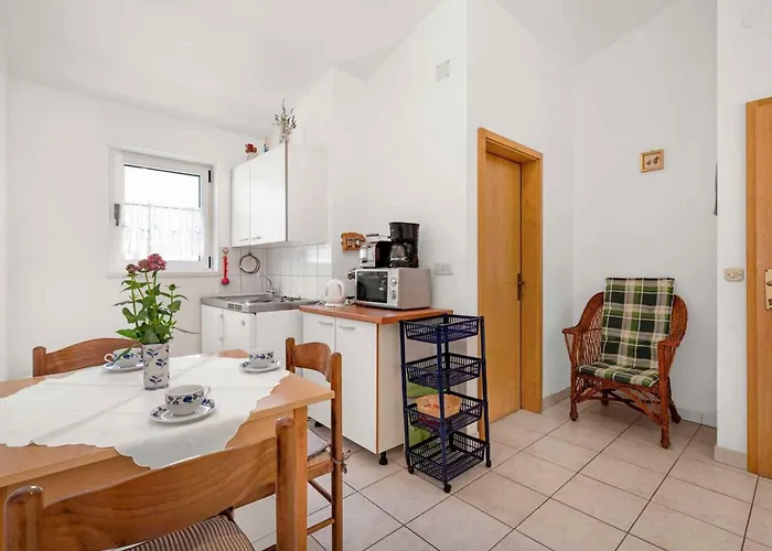 Maretic Center Brodarica (Sibenik-Knin)