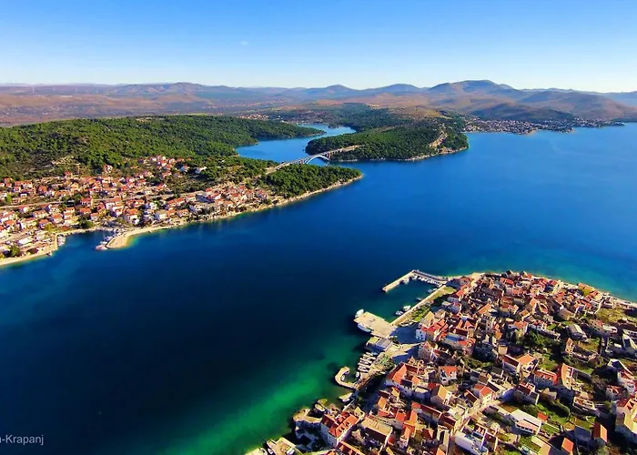 Maretic Center 아파트 *